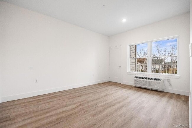 Building Photo - 306 Bluestone Ct