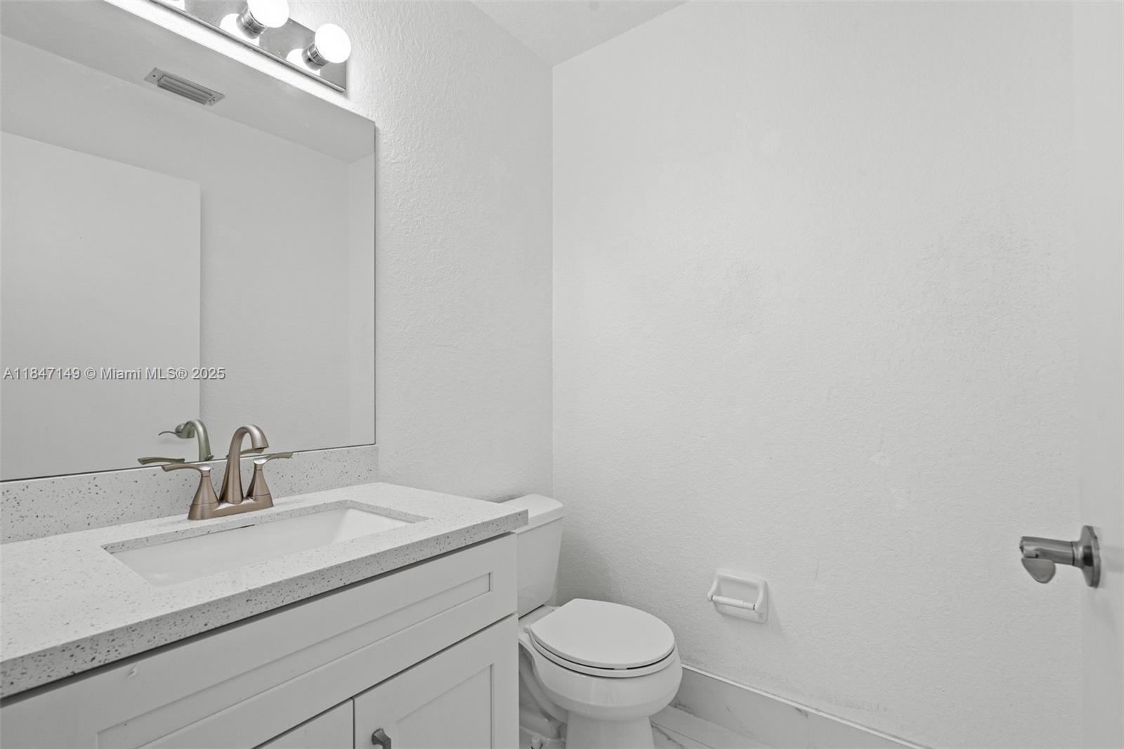 Building Photo - 2350 SW 86th Way