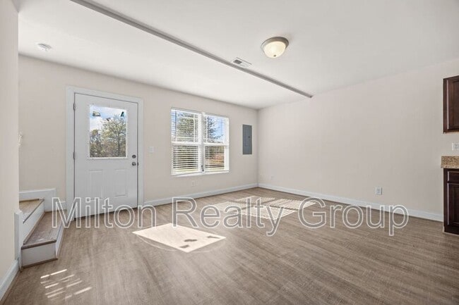 Building Photo - 91 River Stancil Dr