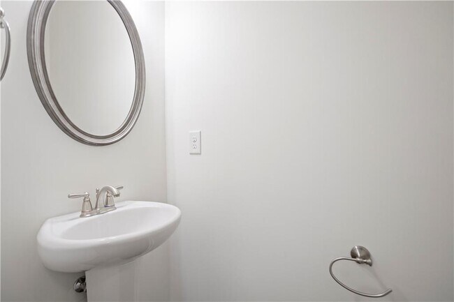 Building Photo - 2253 Lavista Ct NE