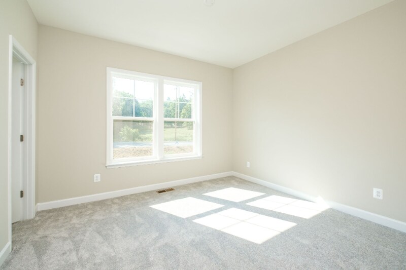 Building Photo - 3487 Monterey Dr