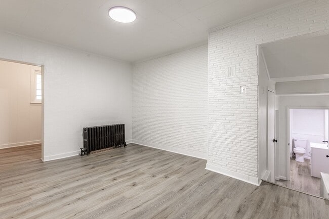 Building Photo - 626 Excelsior St