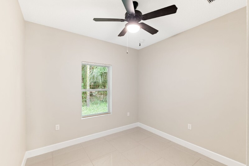 Building Photo - 2770 Schaller Rd