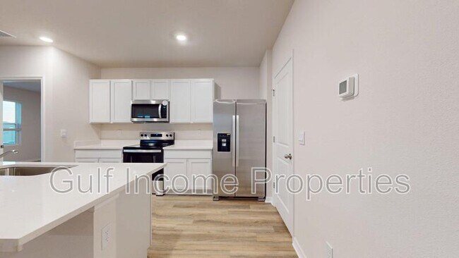 Building Photo - 18220 Canopy Pl