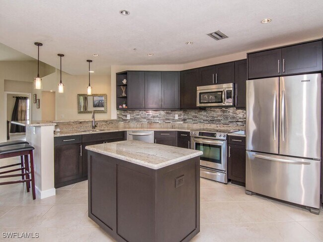 Building Photo - 6610 Huntington Lakes Cir