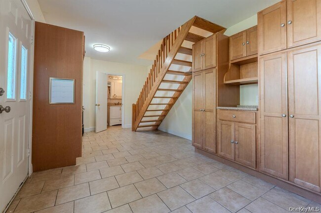 Building Photo - 21 Mt Snow Ln