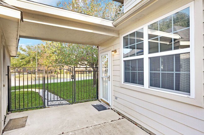 Building Photo - 12006 Audrey Ct