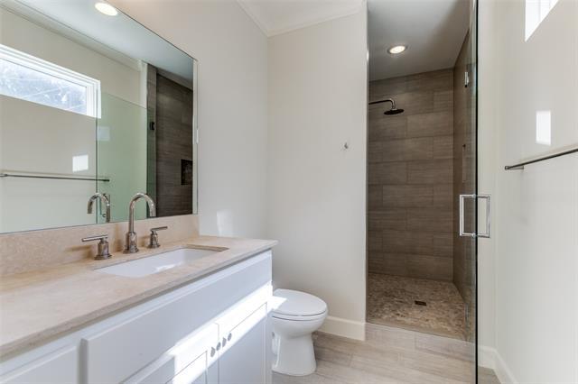 Building Photo - 3515 Normandy Ave