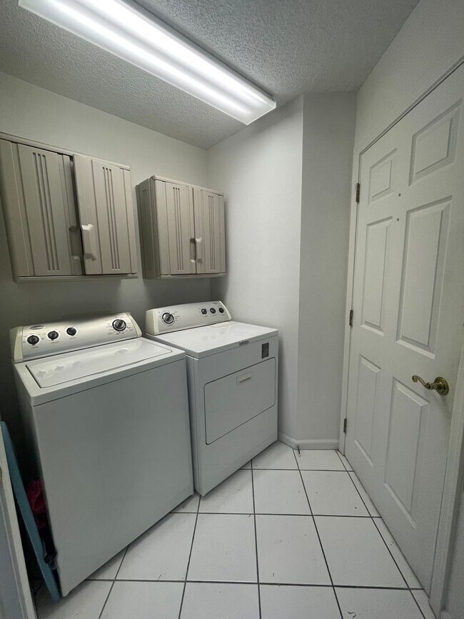 Building Photo - Charming 2BR/2BA Home in Ocala Palms – Golf Course Community Living!