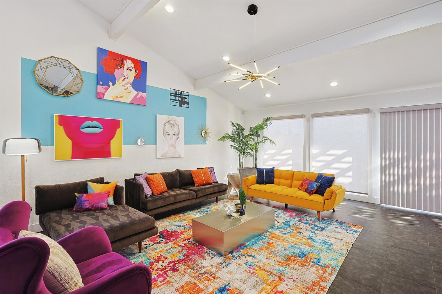 Building Photo - 313 Melorine Dr