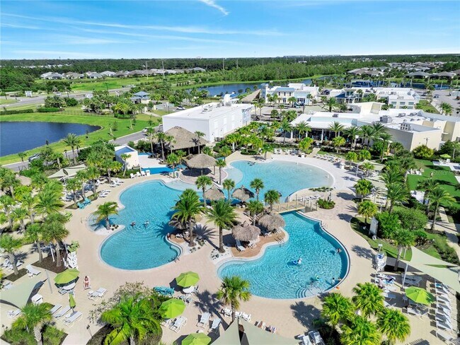 Building Photo - 879 Margaritaville Ave