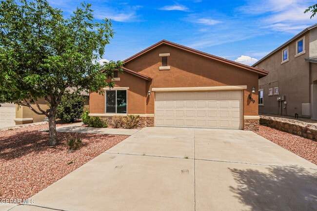 Building Photo - 7409 Dewberry Dr