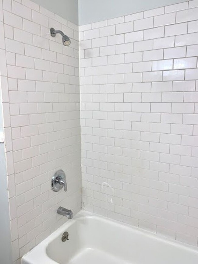 Building Photo - 4708 Red River St
