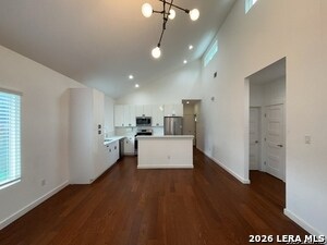 Building Photo - 840 Potomac St