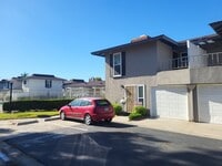 Building Photo - Two story Cypress townhouse, garage, patio, laundry and pool access