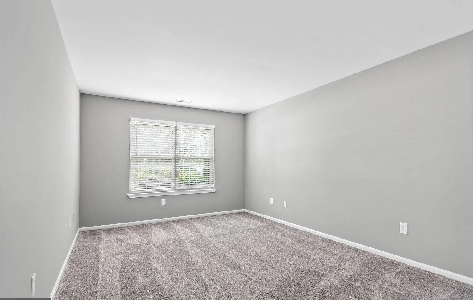 Building Photo - 617 Covington Ct