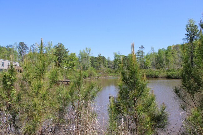 Building Photo - 818 W Grantville Rd