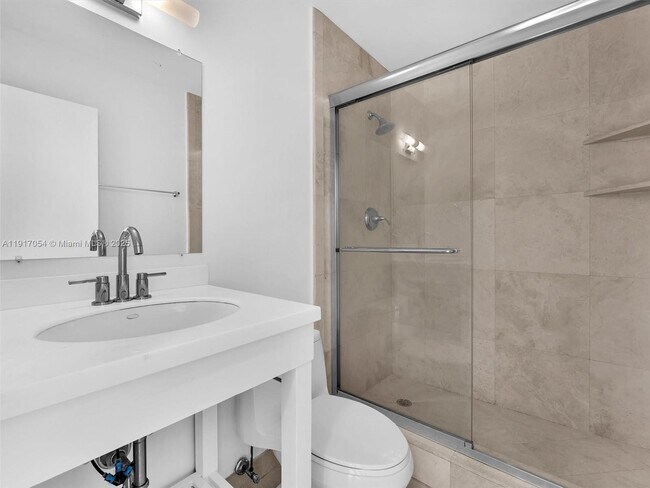 Building Photo - 255 Galen Dr