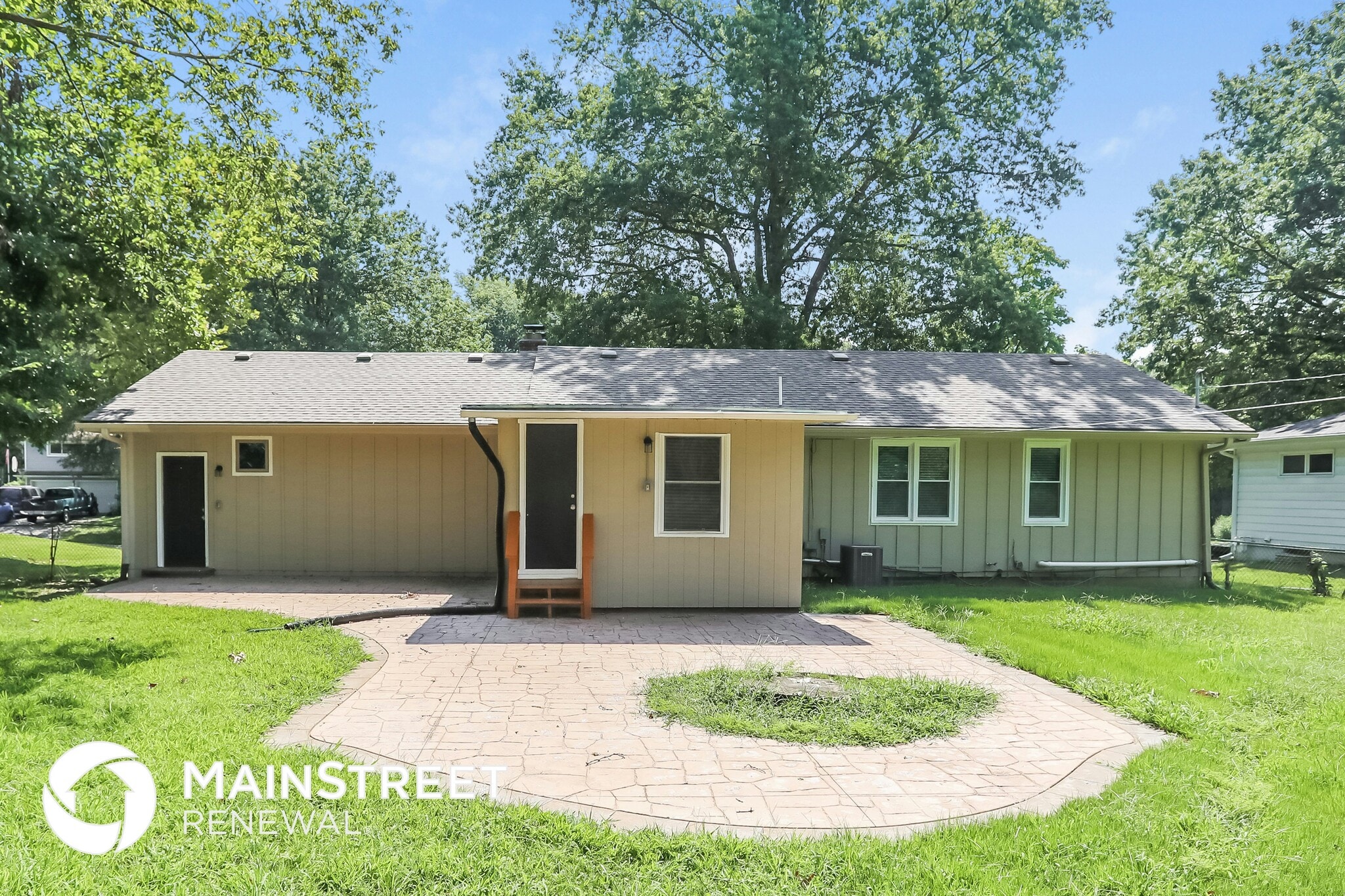 Building Photo - 7102 N Baltimore Ave