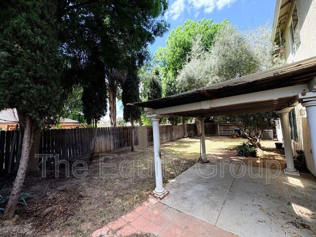Building Photo - 3047 W Harold Ct