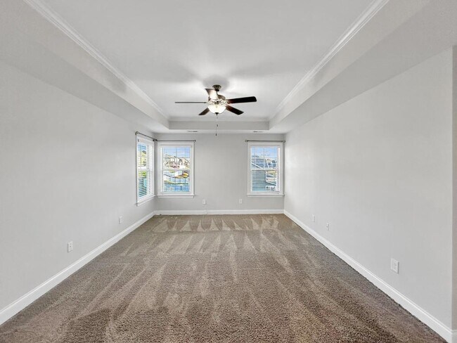 Building Photo - 1102 Dartmouth Dr