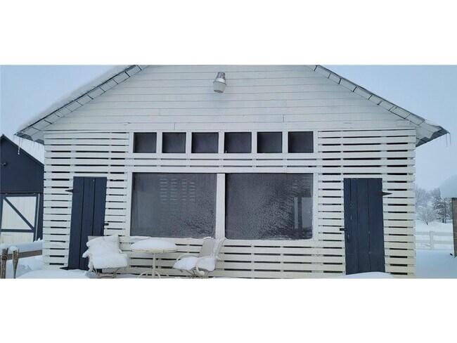 Building Photo - 3535 County Rd 90