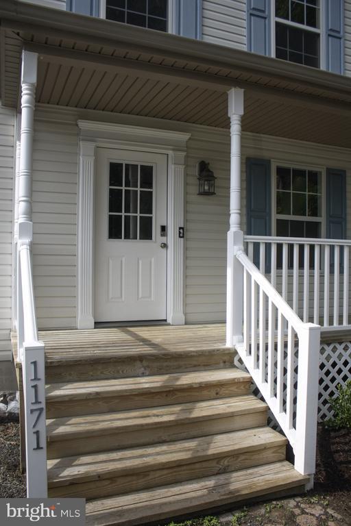 Building Photo - 1171 Holly Ave
