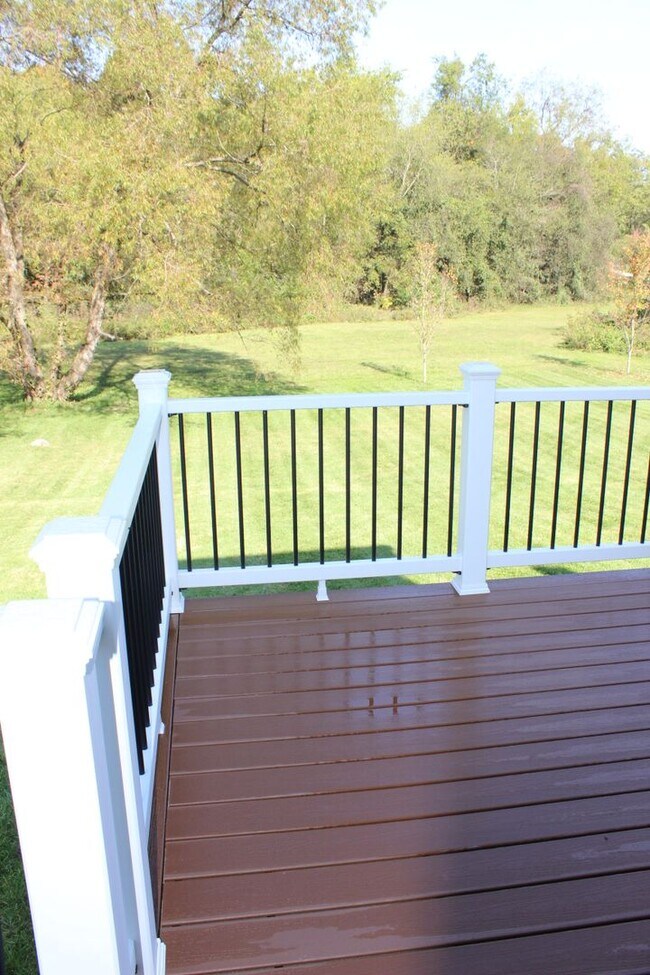 Building Photo - Coming Soon in Farragut!