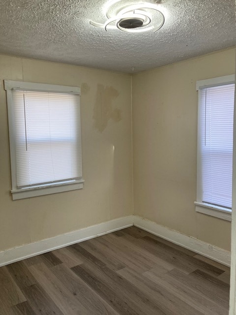 Building Photo - 2112 W 4th St