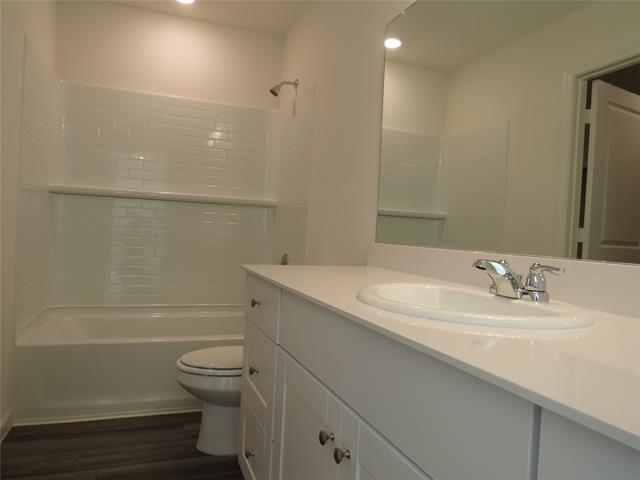 Building Photo - 1906 Chapel Hl Rd