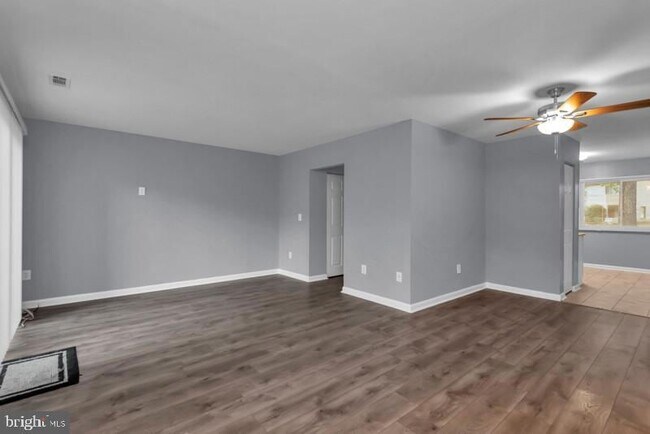 Building Photo - 1065 Cedar Ridge Ct