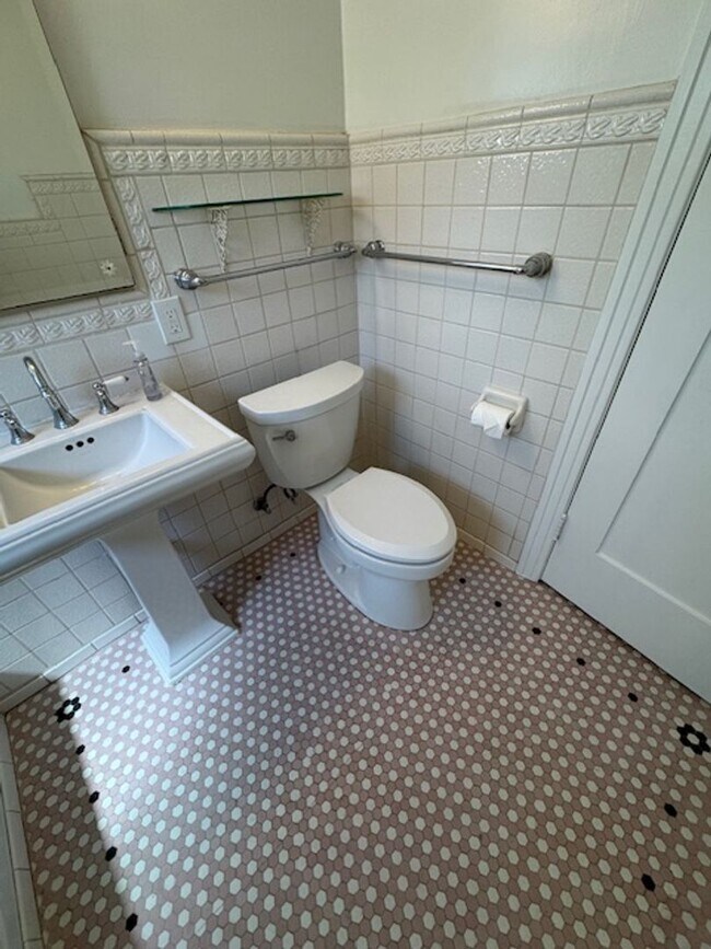 Building Photo - Classic Spanish Revival in California Heig...