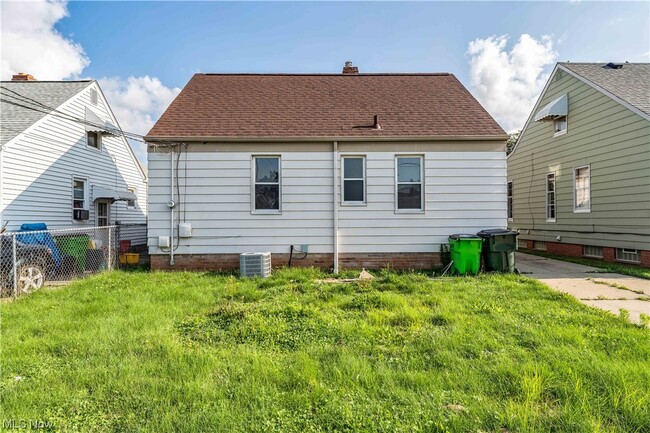 Building Photo - 9202 McCracken Rd