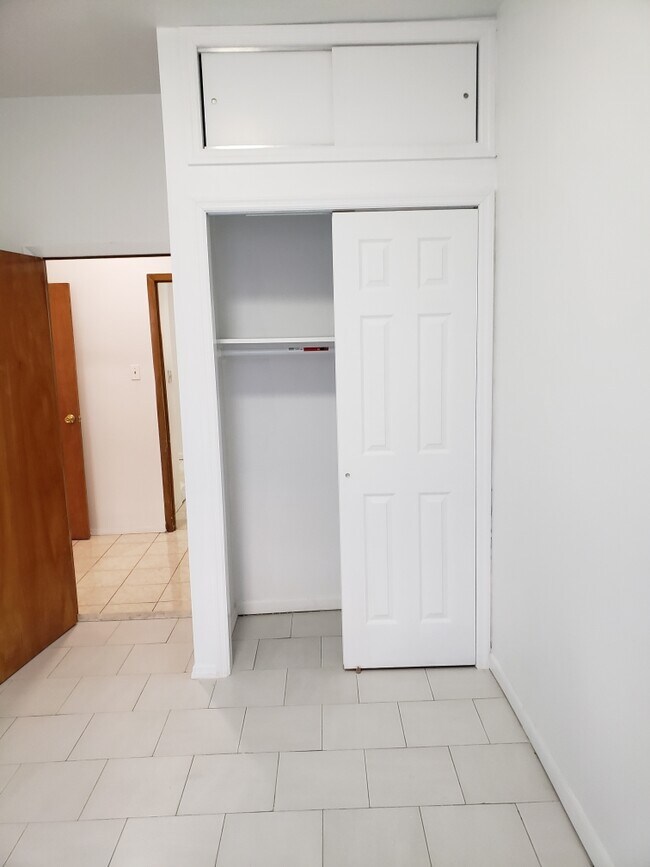 Building Photo - 1855 74th St