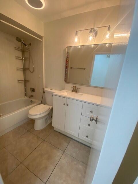 Building Photo - 1100 Cameo Cir