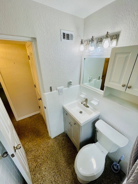 Building Photo - 212 S Church Ave