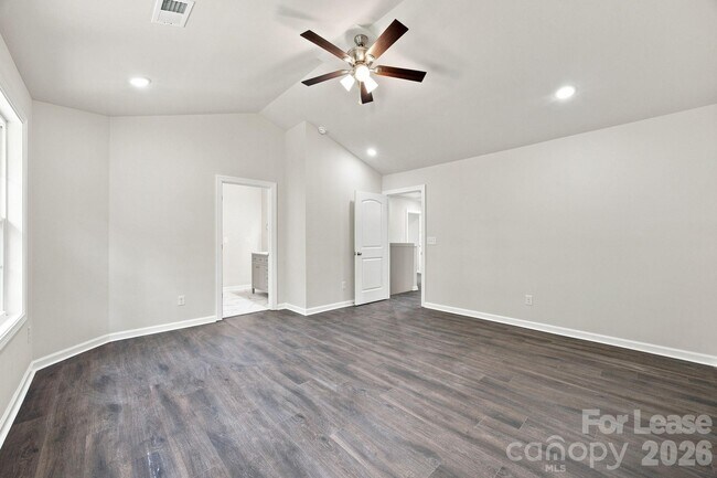 Building Photo - 122 McCarver Rd