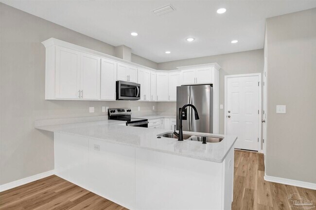 Building Photo - 3018 Berwick St