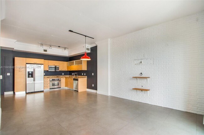 Building Photo - 2275 Biscayne Blvd Blvd