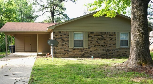 Primary Photo - For Rent – Central Jonesboro Home - 3 bedr...