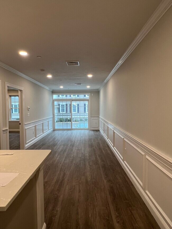 Building Photo - 320 Middlesex Ave