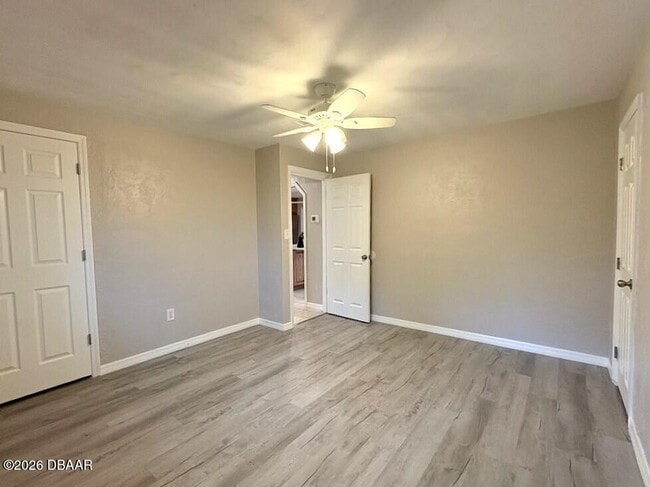 Building Photo - 2353 Florida Blvd