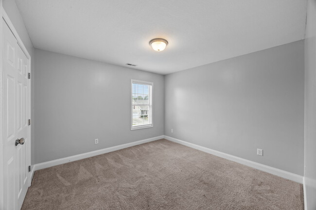 Building Photo - 2907 Judge Manly Dr