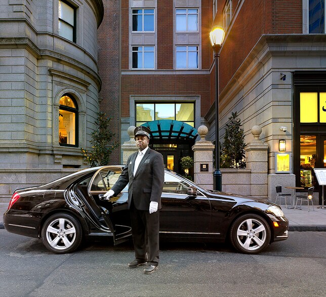 Building Photo - 130 S 18th St