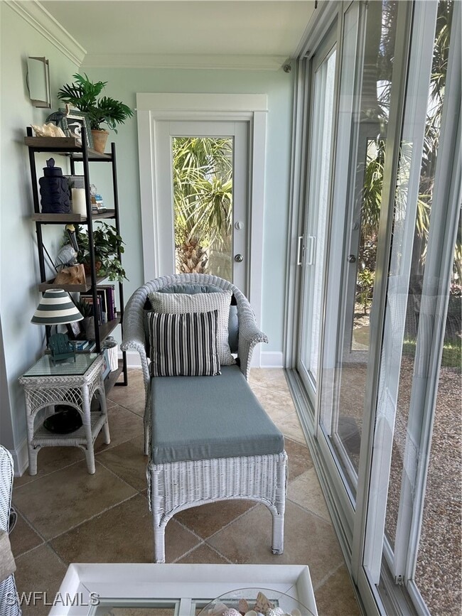 Building Photo - 1910 Gulf Shore Blvd N