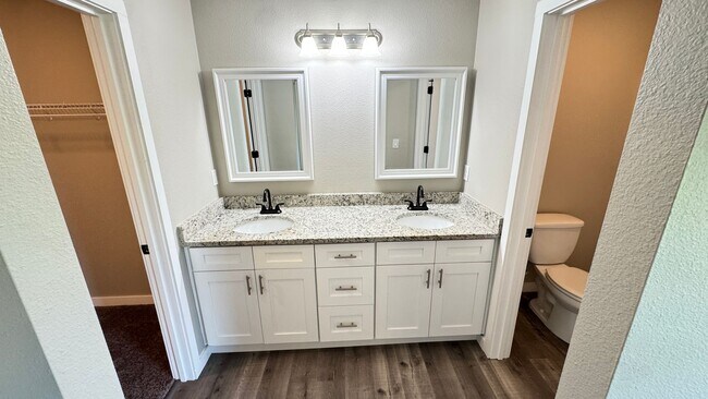 Building Photo - BRAND NEW, STUNNING 3 Bedroom, 2 Bathroom Home in Sebring!!