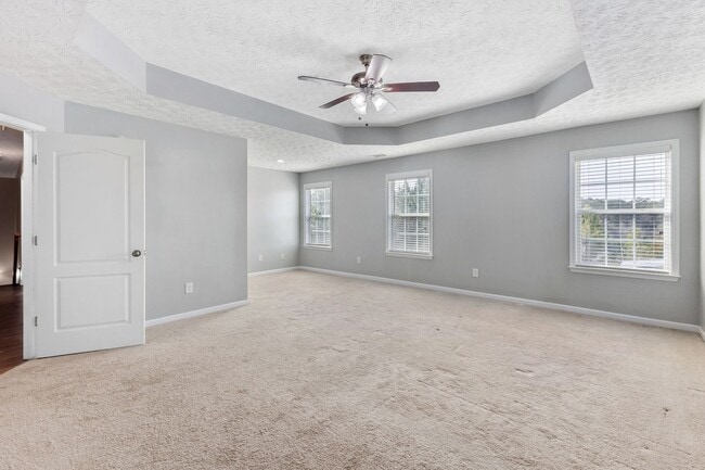 Building Photo - 2507 Hickoryridge Dr