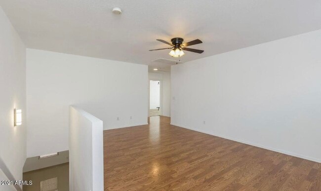 Building Photo - 9446 W Virginia Ave