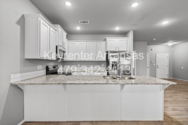 Building Photo - 1225 N Sicily Ln