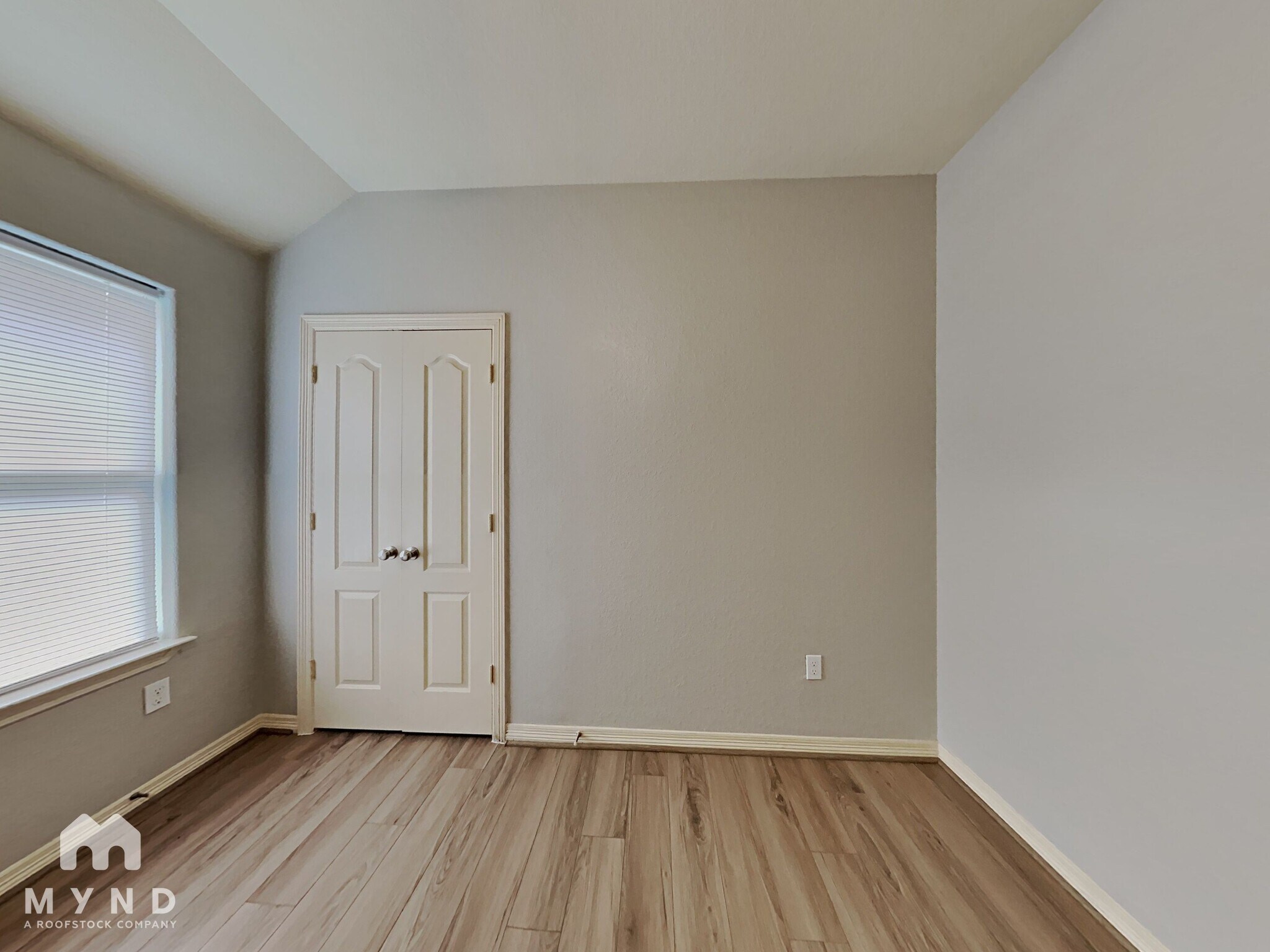 Building Photo - 8324 Parnell St